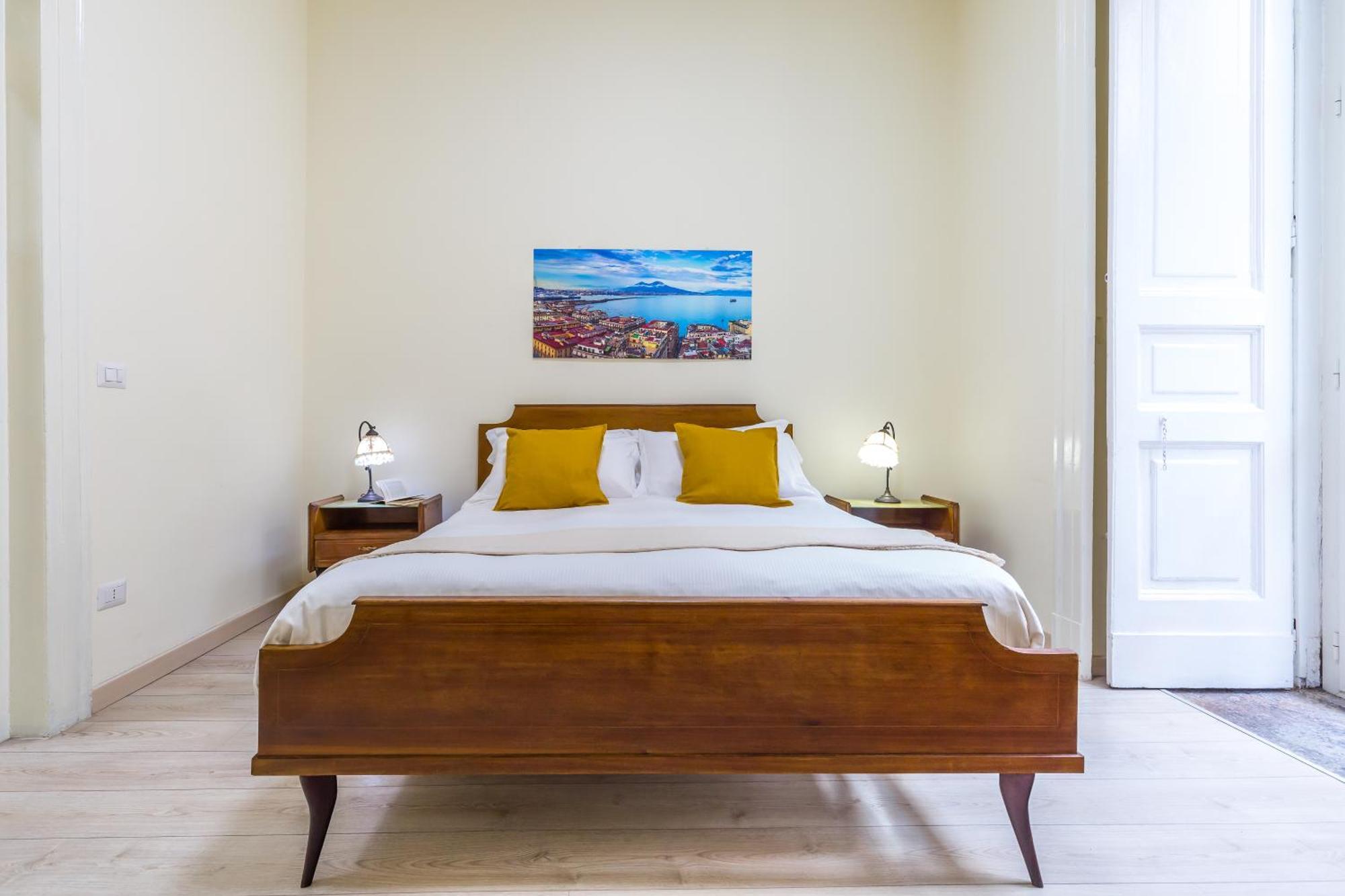 Apartamento A Pochi Passi Da Piazza Del Gesu By Wonderful Italy *
